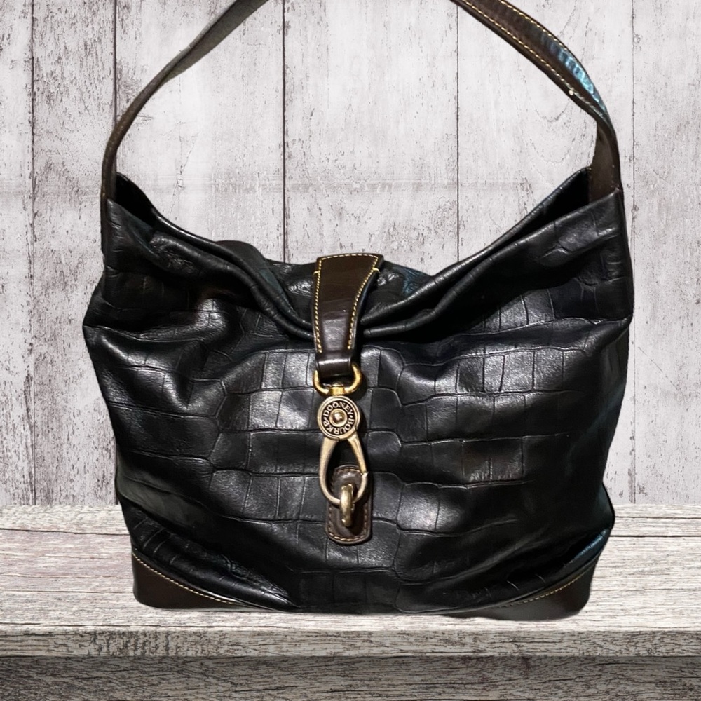 Dooney & Bourke Vintage  black croc shoulder bag
